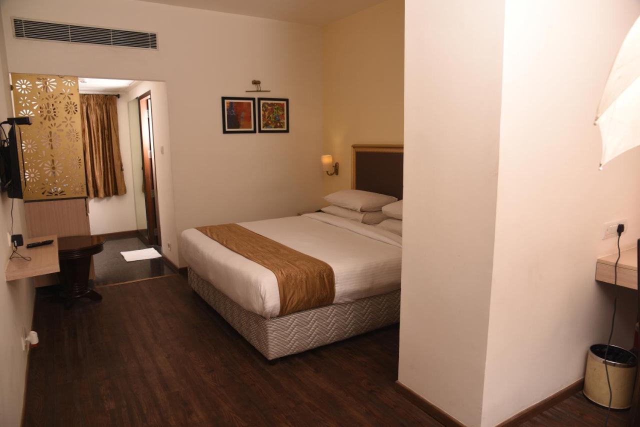 Hotel Sabareesh Park مادوراي المظهر الخارجي الصورة